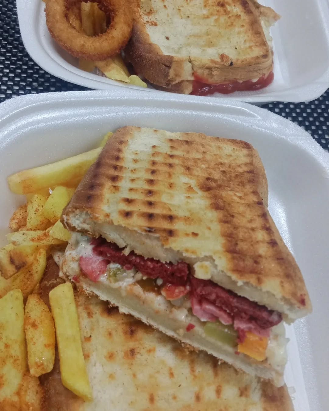 Serin Tost & Çay Evi